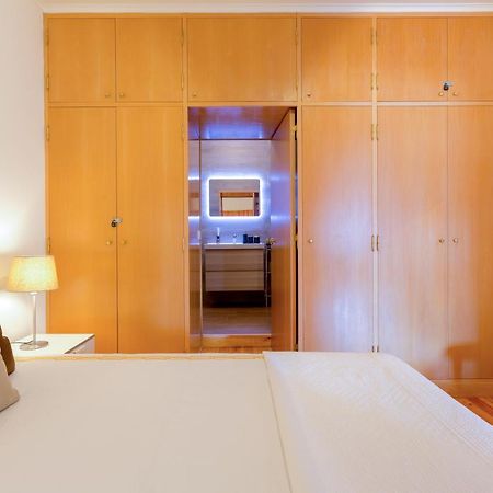 Lisbon Charming Apartment Praca Da Figueira Luaran gambar