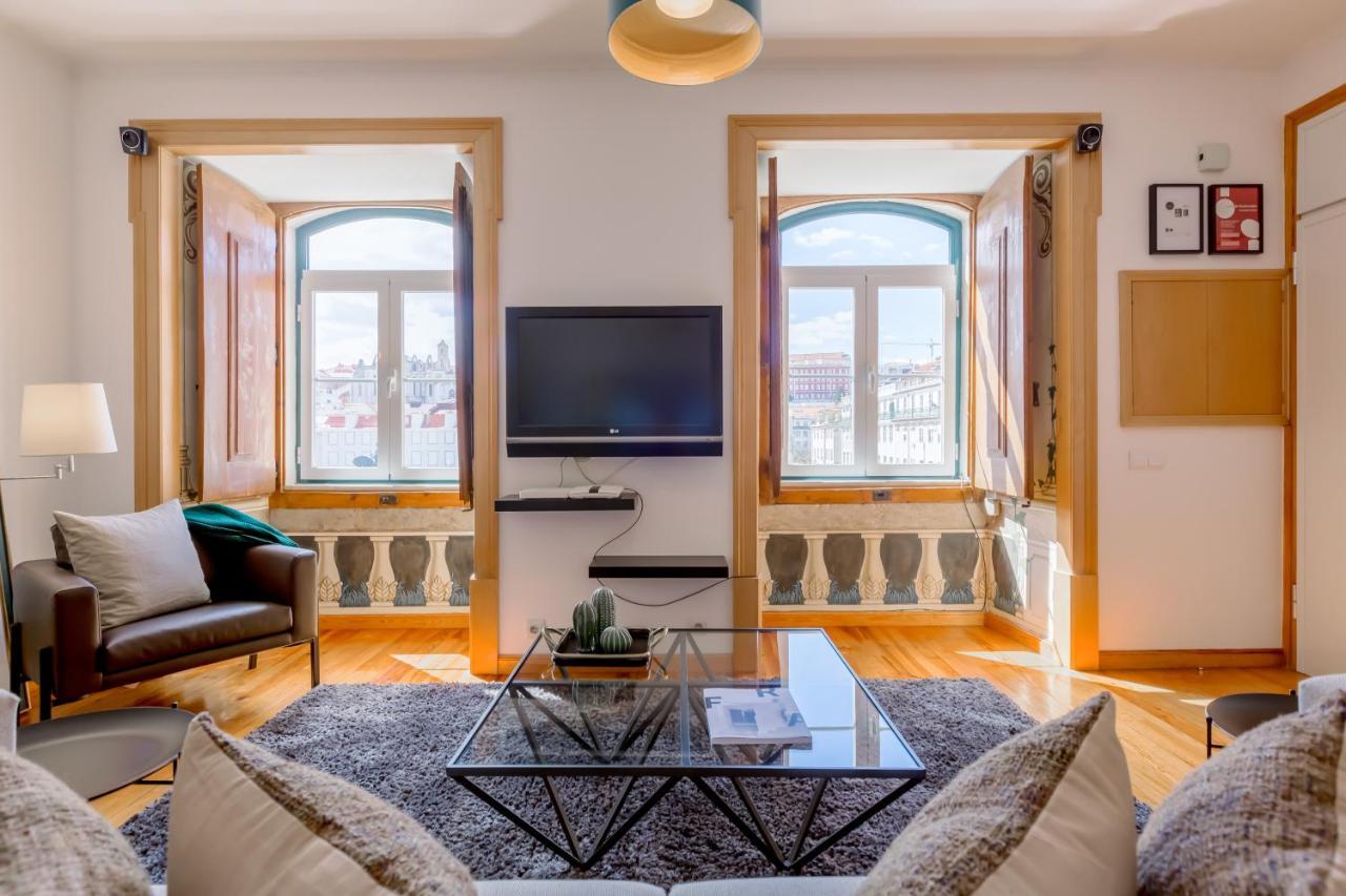 Lisbon Charming Apartment Praca Da Figueira Luaran gambar